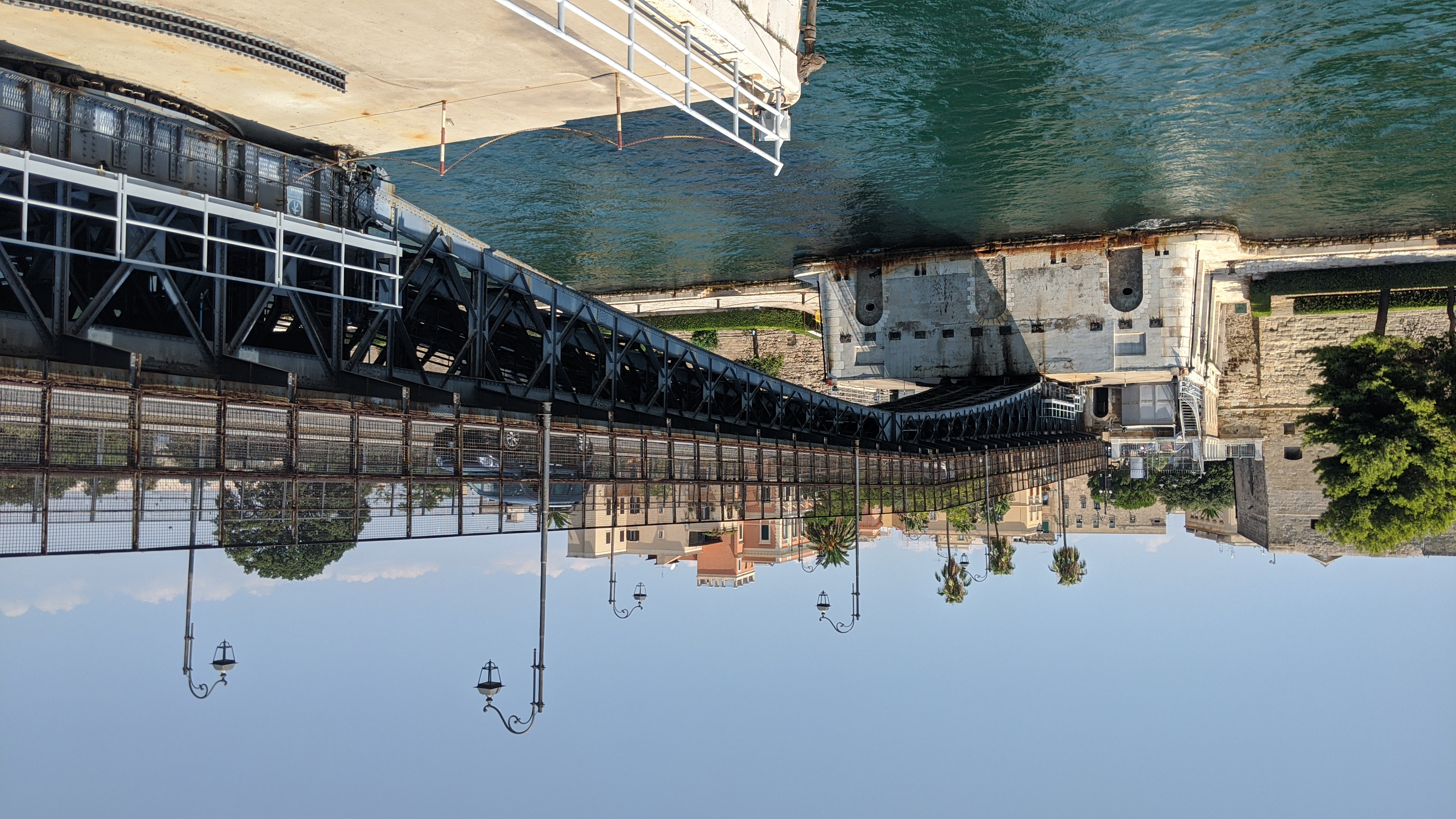 Photo Ponte Girevole - Taranto, Italy